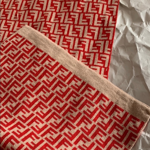 Fendi Orange Resort Wear Pencil Scarf - Picture 7 of 11